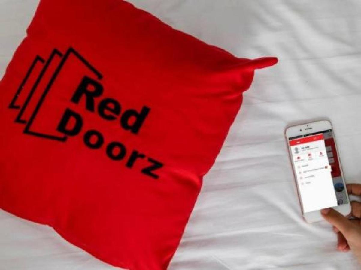 Reddoorz Plus @ Paal 2 Manado Eksteriør billede